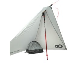 Blick ins Outdoor Research Helium UL Vestibule hinein