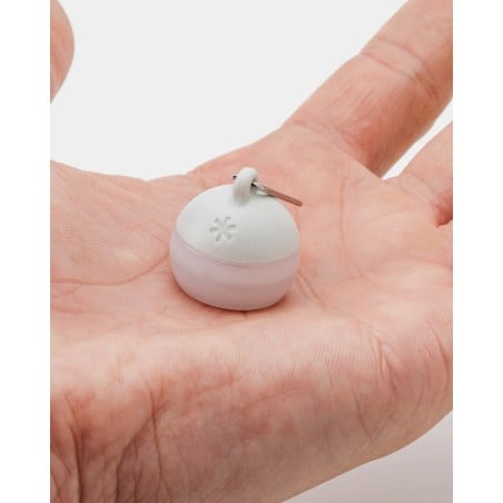 Snow Peak Micro Hozuki in der Hand gehalten