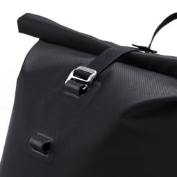 ORTLIEB Commuter Daypack City 27 L Black mit Rolltopverschluss