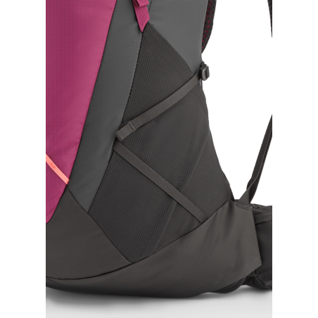 Detailansicht Seitentaschen am Rab Airox ND28L Tagesrucksack Damen Mulberry Black