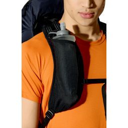 Rab Airox 36L Wanderrucksack mit großen Taschen auf dem Schultergurt