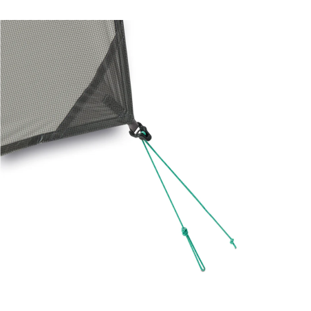 Gossamer Gear Twinn Tarp mit praktischen Leinenspannern