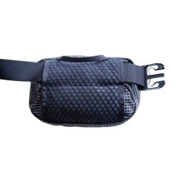 Symbiosis Gear The Huckleberry Hipbelt Pocket Rückansicht mit Mesh