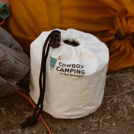 Cowboy Camping Pot Wrangler in gebrauch - geliefert ohne Topf.
