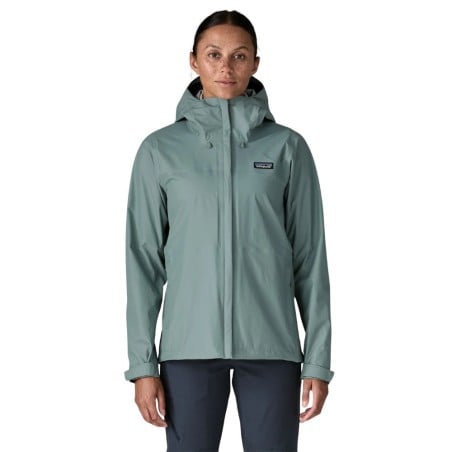 Patagonia Torrentshell 3L Rain Jacket Damen Regenjacke in der Farbe Blue Sage an Modell Gr. S bei 175cm