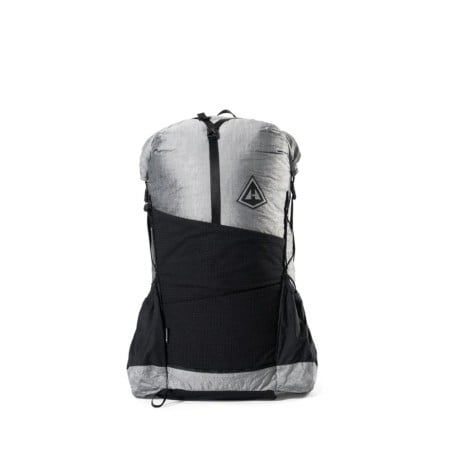 Hyperlite Mountain Gear Unbound 40 Rucksack Grey mit praktischer Meshtasche auf der Front