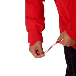 Rab Firewall Guide Regenjacke mit verstellbaren Saum.