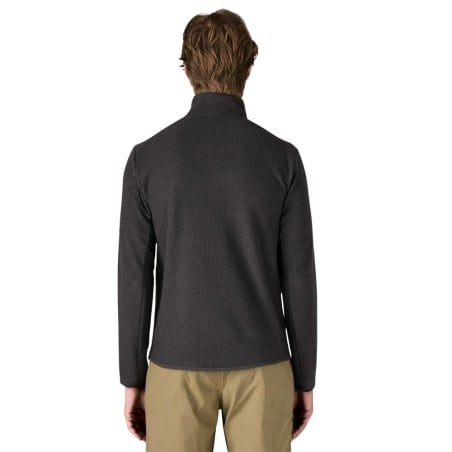 Patagonia R1 Air Jacket Black Rückseite an Model in Gr. M bei Größe 185cm