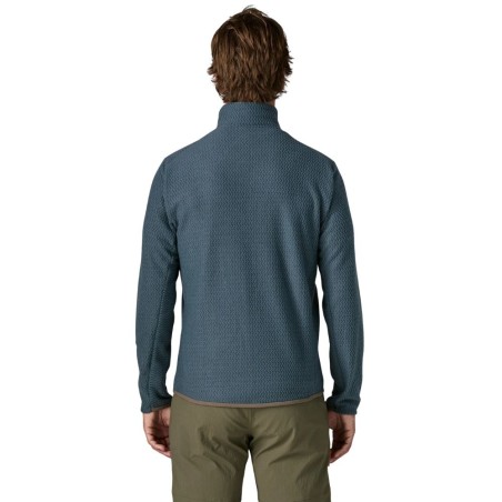 Patagonia R1 Air Jacket Summit Blue an Model in Gr. M bei 188cm Rückseite.