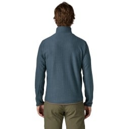 Patagonia R1 Air Jacket Summit Blue an Model in Gr. M bei 188cm Rückseite.