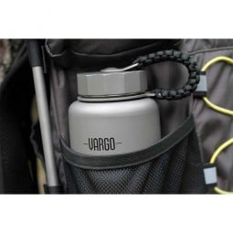 Vargo Titanium Para-Bottle in Rucksack Seitentasche