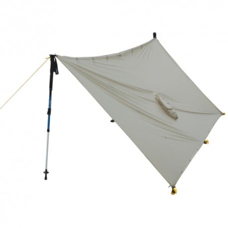 Tarp Poncho als Schrägdach